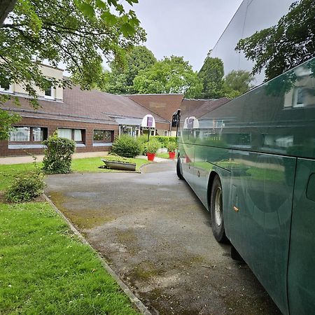 Hotel Bonanite Villers-Cotterêts Eksteriør bilde